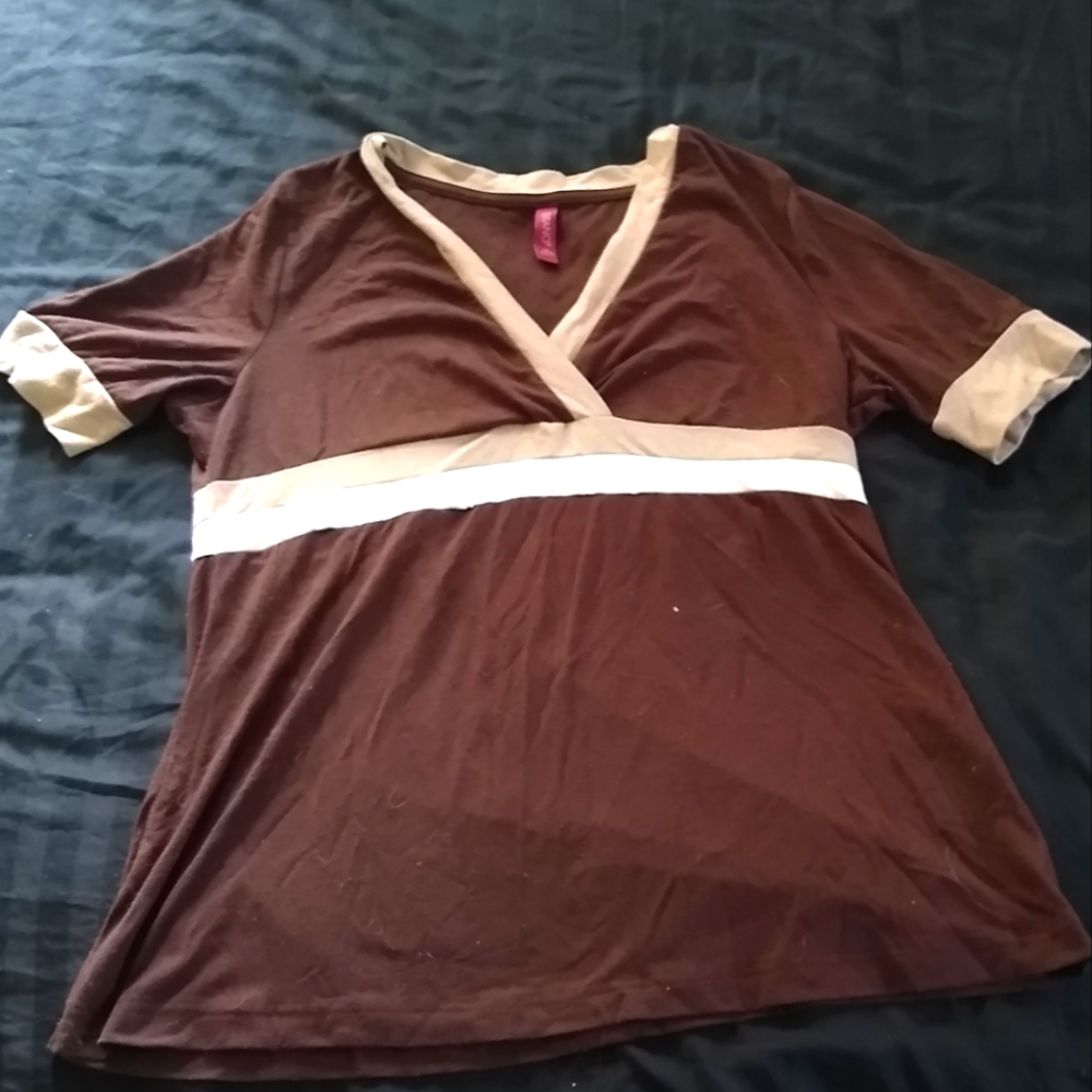 Mocha/coffee/chocolate brown banded top